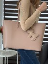 Diana Borsa shopper Laila