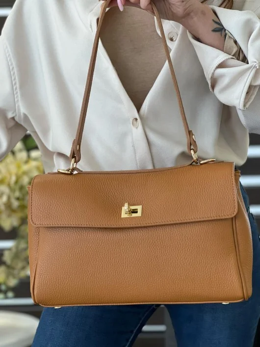 Borsa nappa Carmen