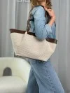 Diana Borsa rafia Janet