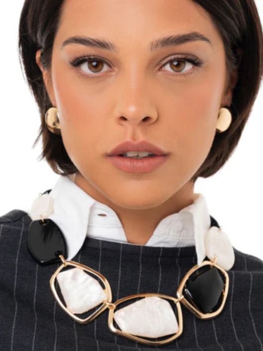 Collana MYA