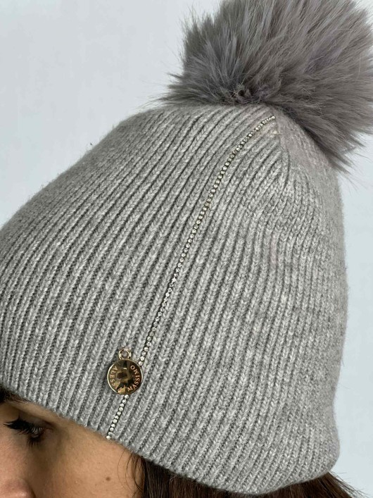 Cuffia con pon pon e strass