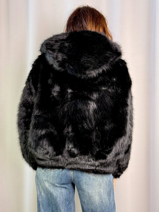 Giubbino ecopelliccia Sirio con cappuccio