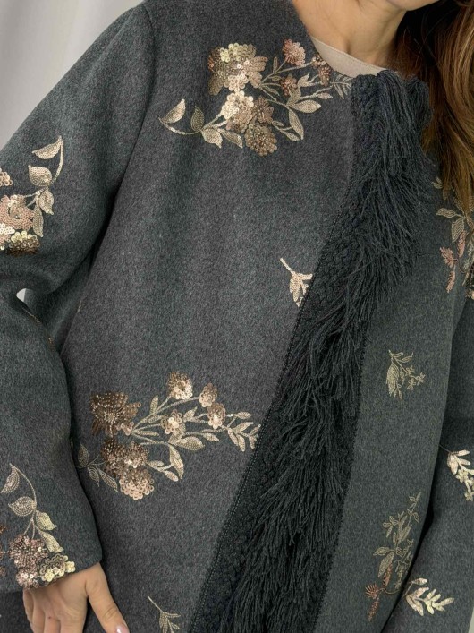 Giacca con applicazioni Tensione In